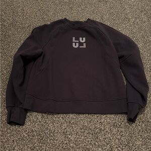 Womens lululemon sweatshirt size xs/s